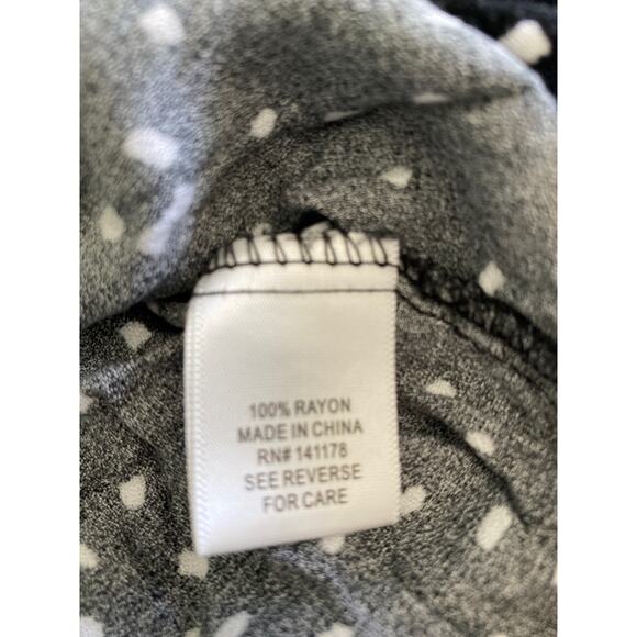 Kirious Los Angeles Black‎ White Smocked Fit Flare Flounce Sleeve Top Sz S - Picture 7 of 9